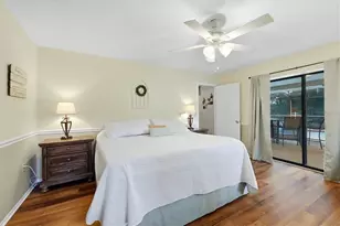 7963 N Leewynn Dr, Sarasota, FL 34240 - Photo 18