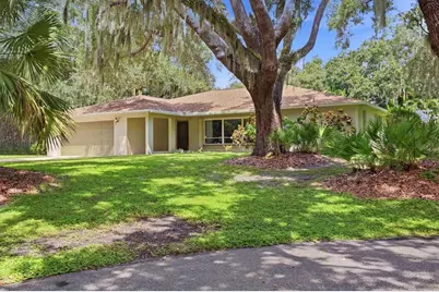7963 N Leewynn Drive, Sarasota, FL 34240 - Photo 2