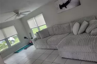 3756 Amherst Way, Sarasota, FL 34232 - Photo 10