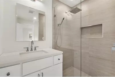 2352 Lorena Lane, Clearwater, FL 33765 - Photo 16