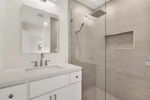 2352 Lorena Ln, Clearwater, FL 33765 - Photo 16