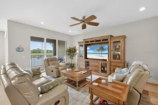 10601 Lemon Creek Loop, Englewood, FL 34224 - Photo 4