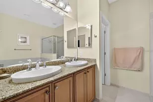 10601 Lemon Creek Loop, Englewood, FL 34224 - Photo 14