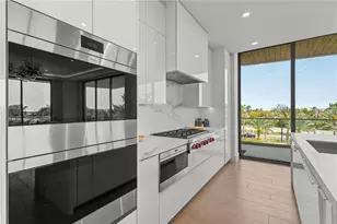 1591 Gulf of Mexico Dr, Longboat Key, FL 34228 - Photo 12