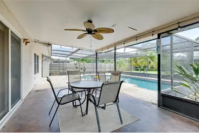 2013 38th Street W, Bradenton, FL 34205 - Photo 6