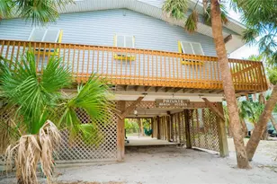 13 BayShore Cir, Placida, FL 33946 - Photo 2