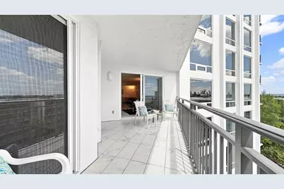 2525 Gulf Of Mexico Drive #7B, Longboat Key, FL 34228 - Photo 10