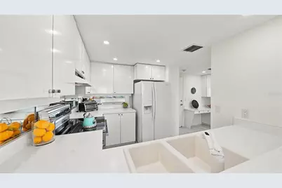 2525 Gulf Of Mexico Drive #7B, Longboat Key, FL 34228 - Photo 20