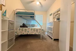 215 60th St NW, Bradenton, FL 34209 - Photo 8