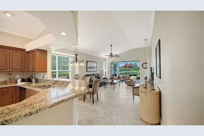 7126 Kensington Court, University Park, FL 34201 - Photo 18