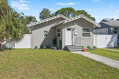 453 41st Avenue S, Saint Petersburg, FL 33705 - Photo 2