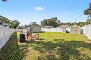 453 41st Ave S, Saint Petersburg, FL 33705 - Photo 22
