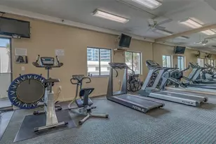 1102 Benjamin Franklin Dr, Sarasota, FL 34236 - Photo 60