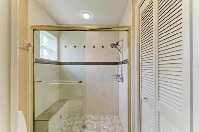 6635 Oakbrooke Circle, Bradenton, FL 34202 - Photo 24