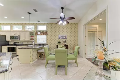 6635 Oakbrooke Circle, Bradenton, FL 34202 - Photo 12