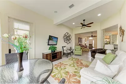 6635 Oakbrooke Circle, Bradenton, FL 34202 - Photo 10