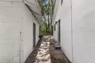1118 NW 7th Ave, Ocala, FL 34475 - Photo 4