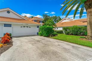6724 Approach Rd, Sarasota, FL 34238 - Photo 4
