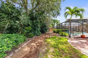 743 Stonecrest Dr, Sarasota, FL 34232 - Photo 52