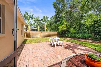 743 Stonecrest Drive, Sarasota, FL 34232 - Photo 48