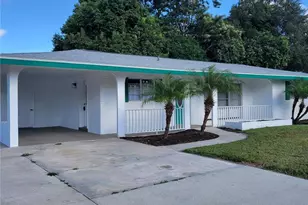 3439 McIntosh Rd, Sarasota, FL 34232 - Photo 2