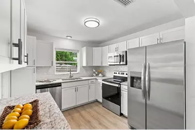 3030 Courtland Street, Sarasota, FL 34237 - Photo 10