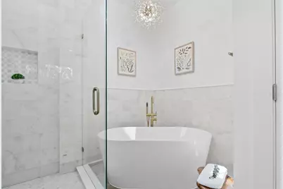 4879 Commonwealth Drive, Sarasota, FL 34242 - Photo 22