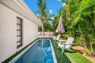 400 75th St, Holmes Beach, FL 34217 - Photo 6