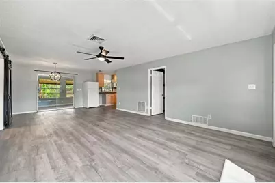 3036 Shamrock Drive, Venice, FL 34293 - Photo 4