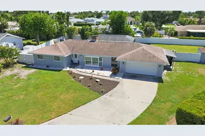 7815 18th Avenue NW, Bradenton, FL 34209 - Photo 6