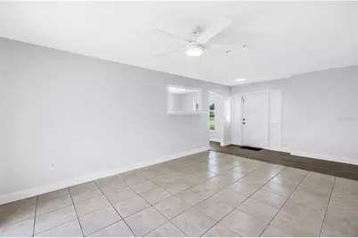 2918 Sandpointe Drive, Bradenton, FL 34205 - Photo 2