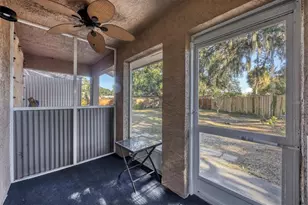 2703 Forest Knoll Dr, Sarasota, FL 34232 - Photo 18