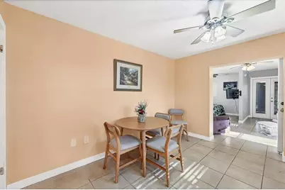 2703 Forest Knoll Drive #B, Sarasota, FL 34232 - Photo 12