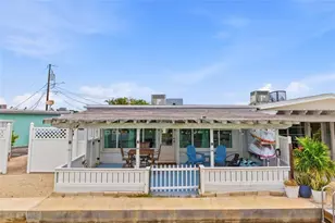 28 Seaside Ct, Holmes Beach, FL 34217 - Photo 30