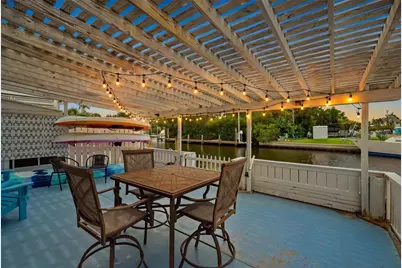 28 Seaside Court, Holmes Beach, FL 34217 - Photo 44