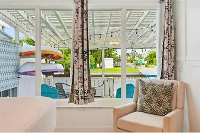 28 Seaside Court, Holmes Beach, FL 34217 - Photo 22