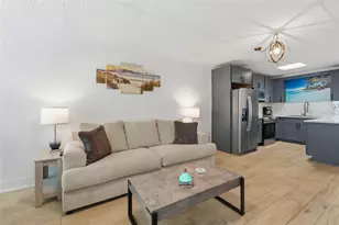 28 Seaside Ct, Holmes Beach, FL 34217 - Photo 16