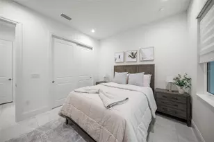 16903 Verona Pl, Lakewood Ranch, FL 34202 - Photo 14