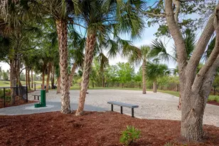 27270 Royale Dornoch Ave, Englewood, FL 34223 - Photo 4