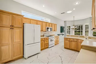 5814 Fairwoods Circle, Sarasota, FL 34243 - Photo 18