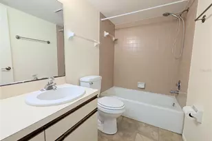 2515 Bayshore Gardens Pkwy, Bradenton, FL 34207 - Photo 20