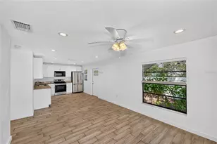 1974/76 Debbie St, Sarasota, FL 34231 - Photo 10