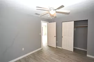 1974/76 Debbie St, Sarasota, FL 34231 - Photo 40