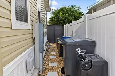 919 50th Avenue W, Bradenton, FL 34207 - Photo 12
