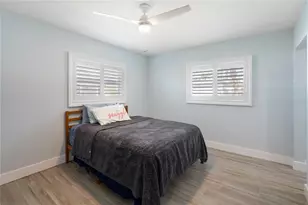 400 Dona Dr, Nokomis, FL 34275 - Photo 28