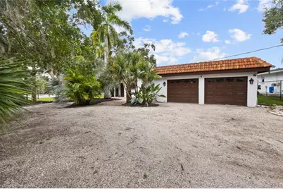 5381 Palos Verdes Drive, Sarasota, FL 34231 - Photo 4