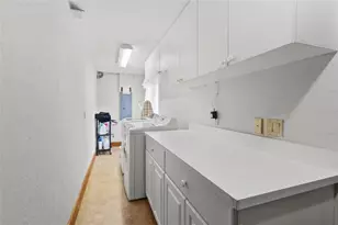 5381 Palos Verdes Dr, Sarasota, FL 34231 - Photo 20