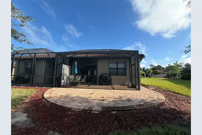 12320 Amica Loop, Venice, FL 34293 - Photo 8