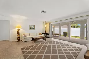 3378 Kenmore Dr, Sarasota, FL 34231 - Photo 14