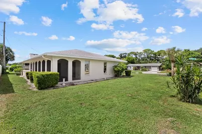 3378 Kenmore Drive, Sarasota, FL 34231 - Photo 30